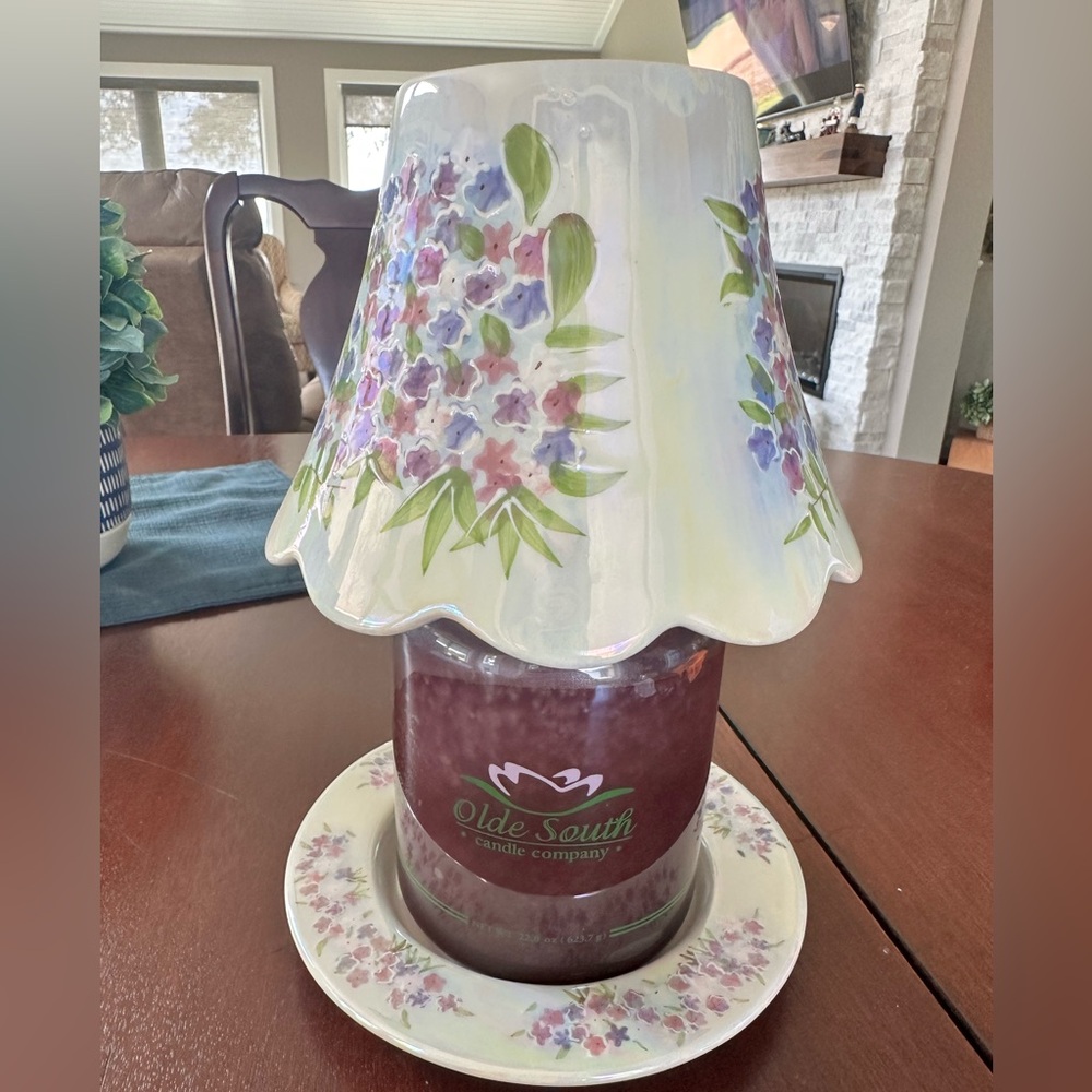 Yankee Candle Iridescent Flower Large Candle Shade‎ And Plate. LIKE NEW